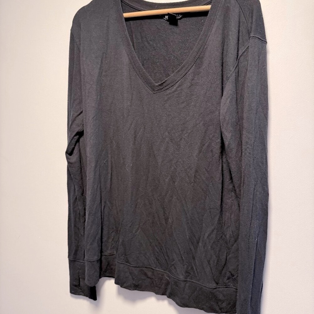 Athleta Black V Neck Sweatshirt Medium Tall